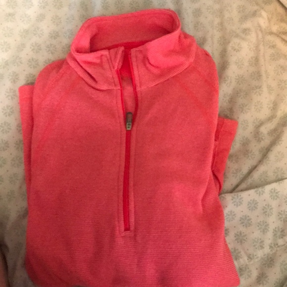 Pullover - Picture 1 of 3